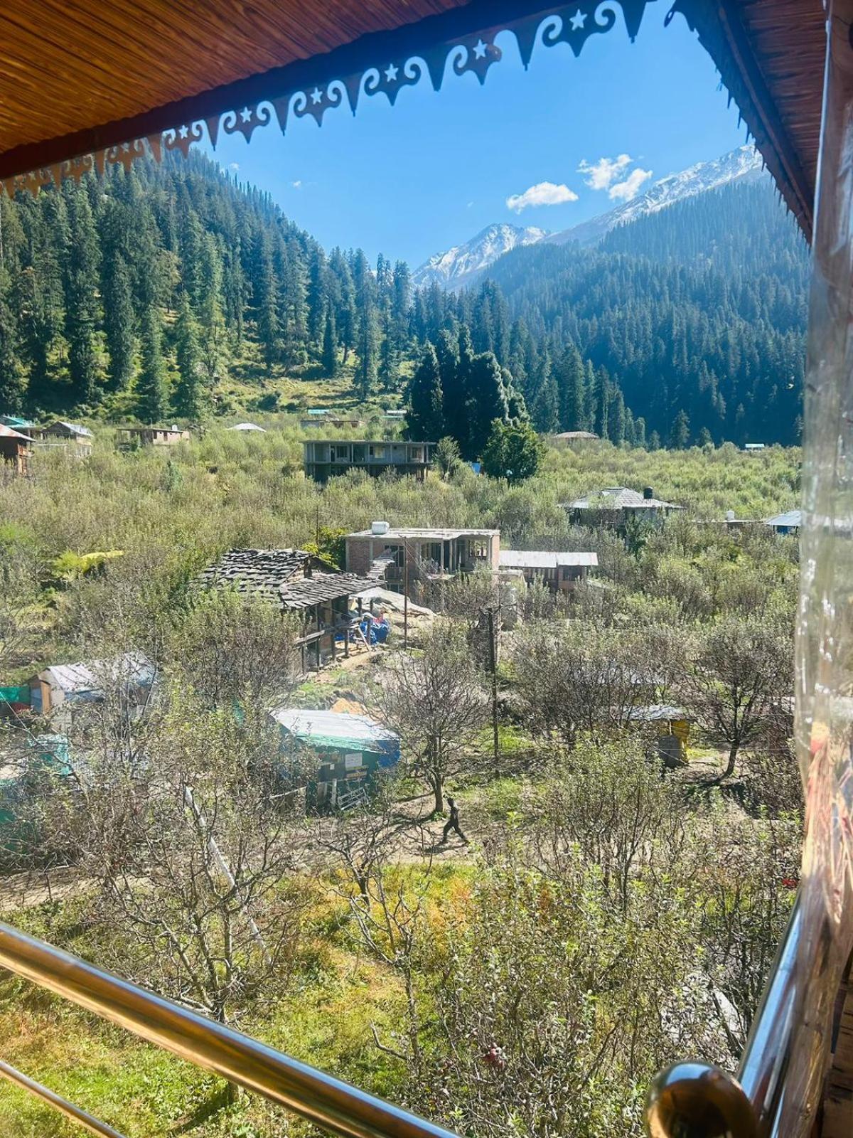 Tafreegram Hotel Kalgha Екстериор снимка
