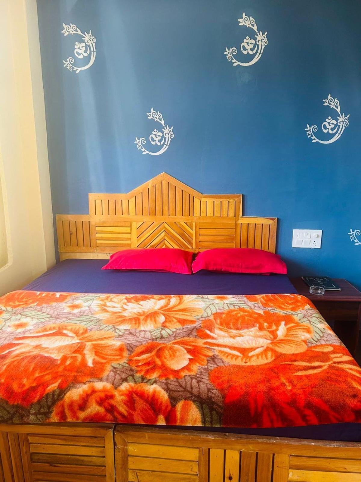 Tafreegram Hotel Kalgha Екстериор снимка