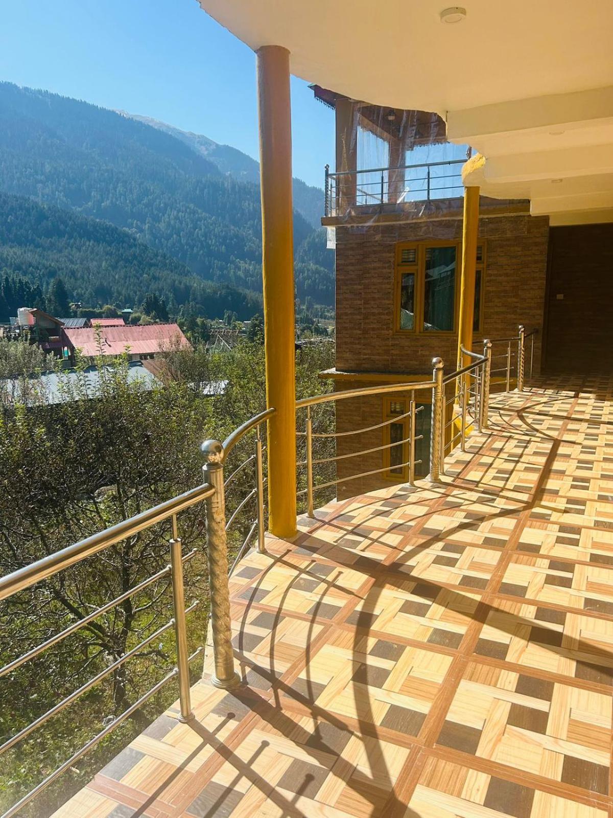 Tafreegram Hotel Kalgha Екстериор снимка